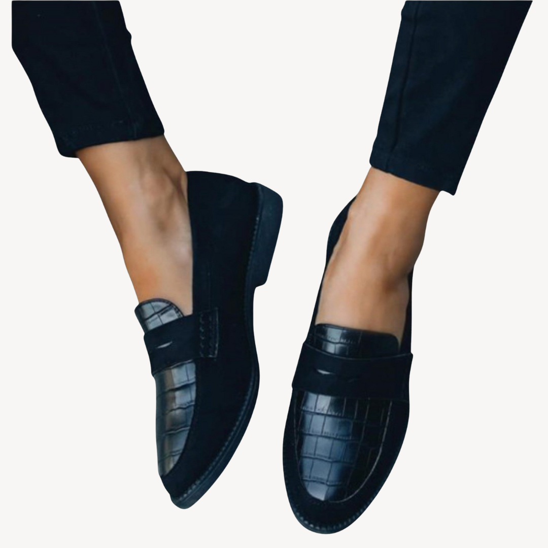 Comfortable Leather Slip On Flat Shoes for Women