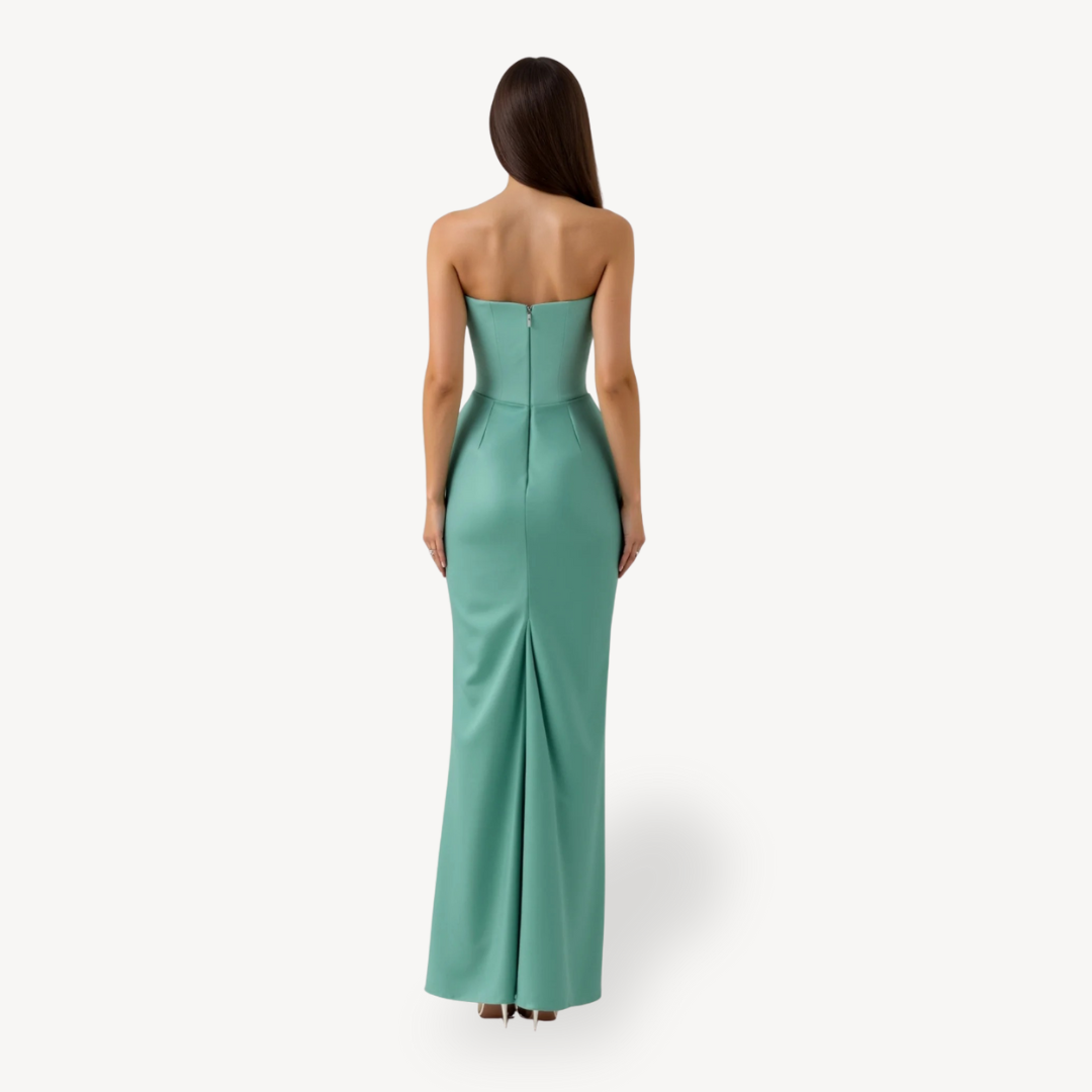 Elegant Sleeveless Silk Floor Length Evening Dress