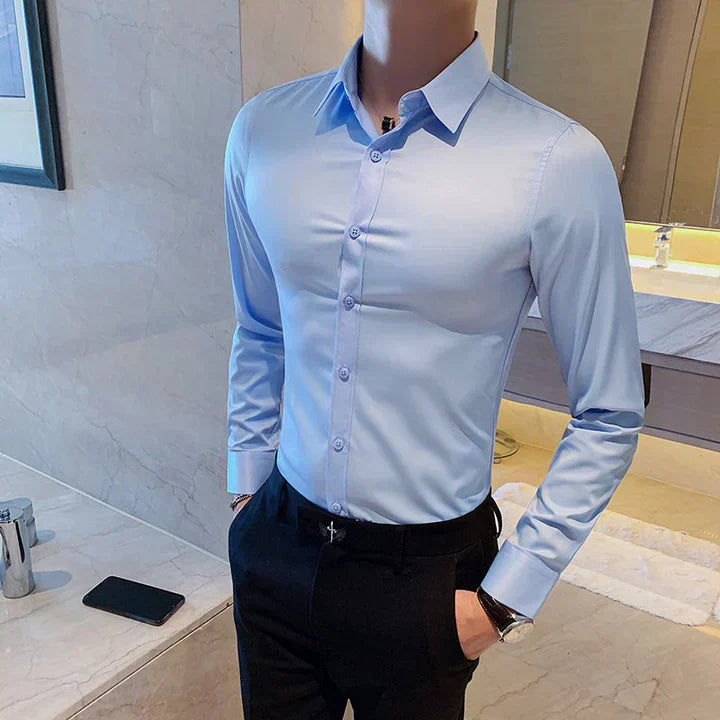 Classic Fit Men's Kent Collar Dress Shirt