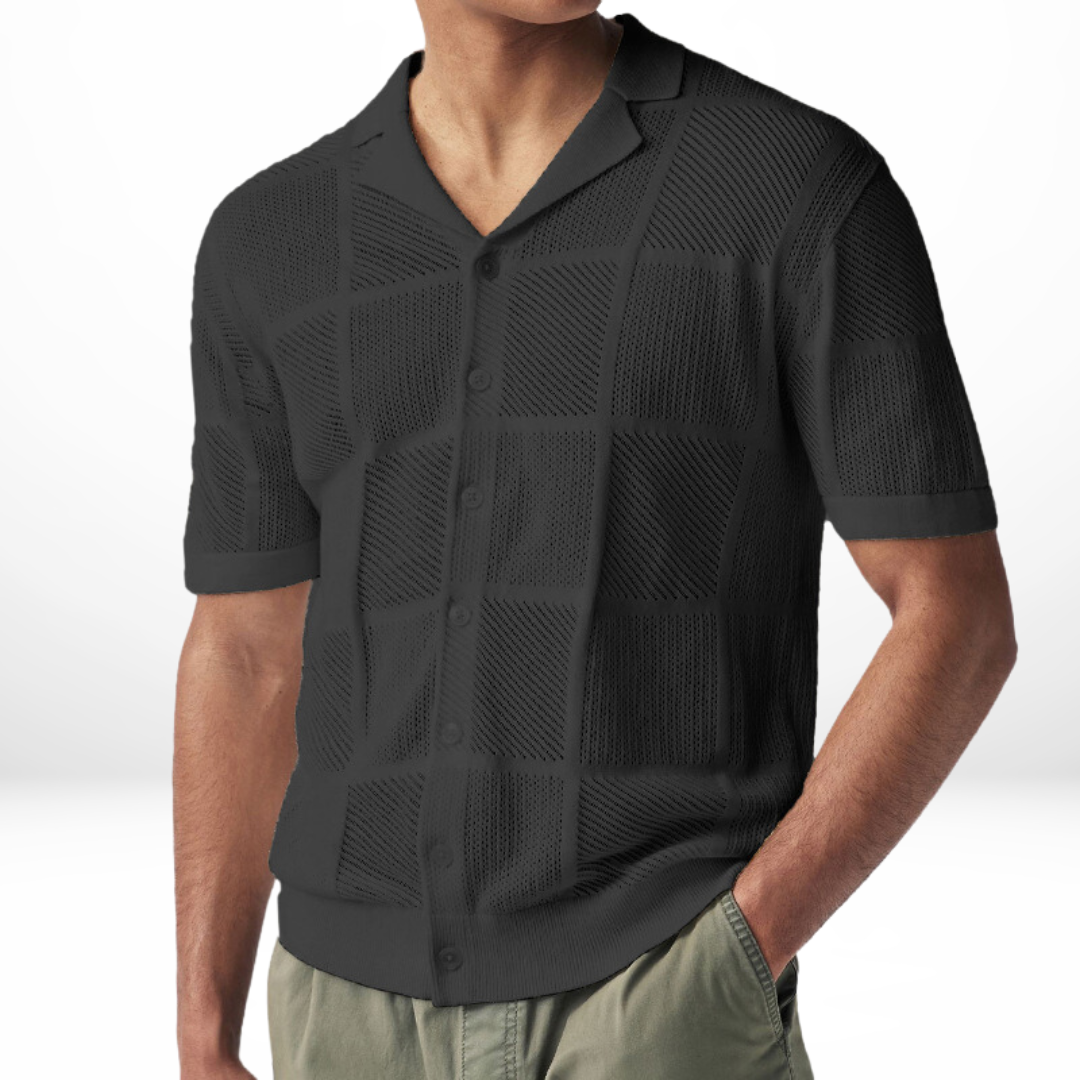 Lightweight Comfortable Men's Knit Shirt