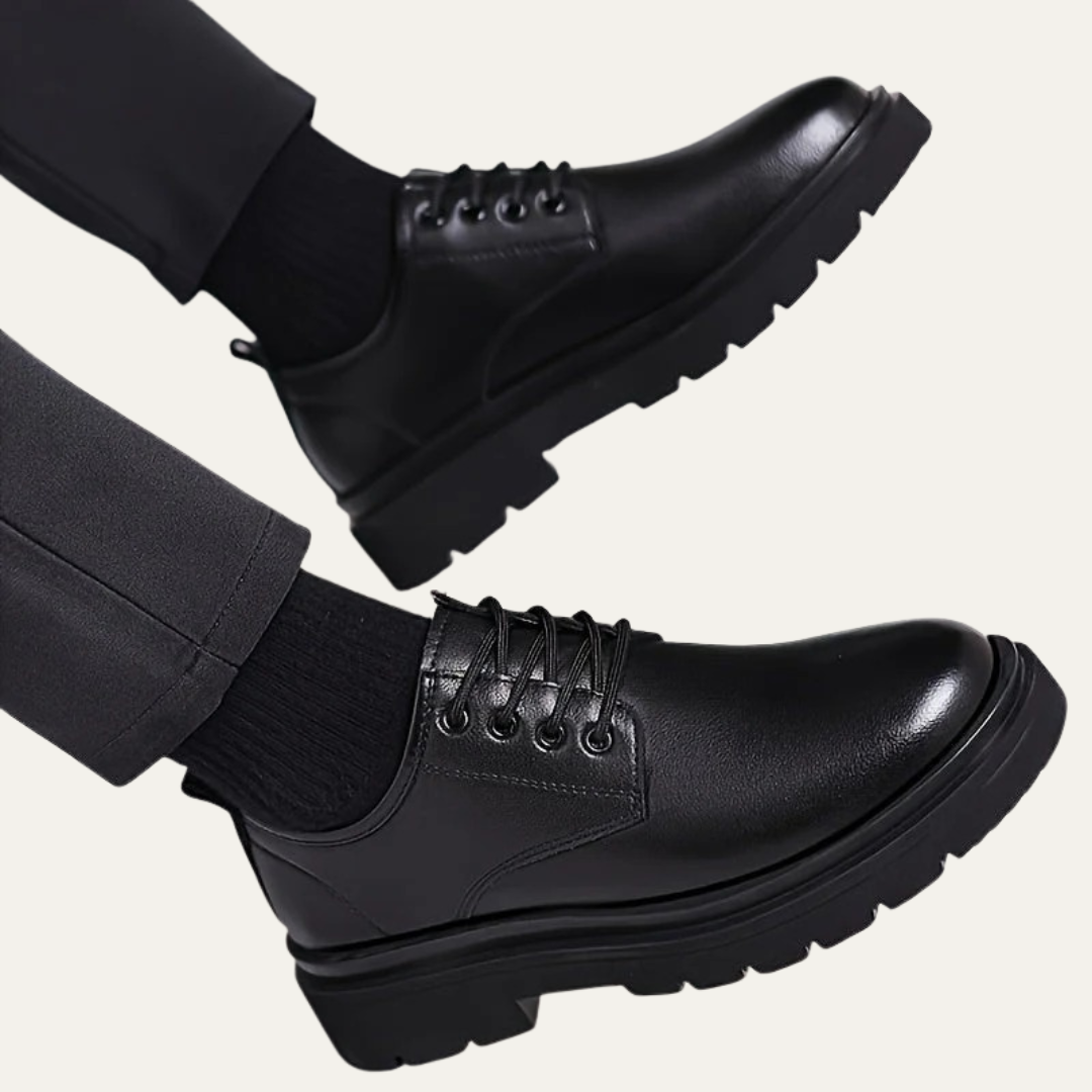 Stylish Men's Leather Lace Up Boots
