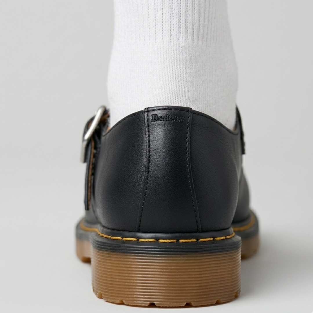 Ladies Classic Comfortable Flat Shoes with Buckle Detail