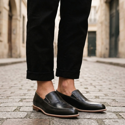 Comfortable Slip On Leather Shoes For Women - OutfitLondon
