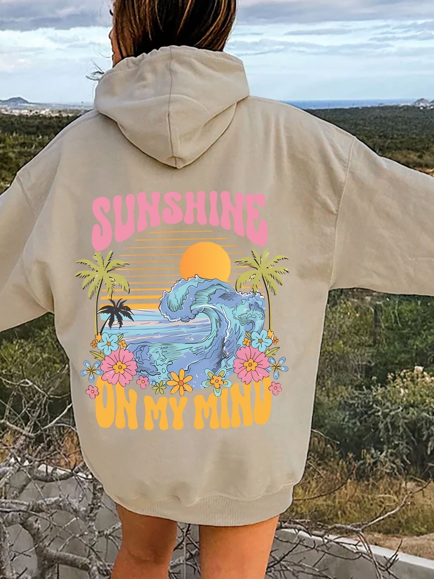 Relaxed Fit Women's Hoodie with Cute Graphic - OutfitLondon