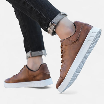 Men's Simple Low Top Everyday Sneakers