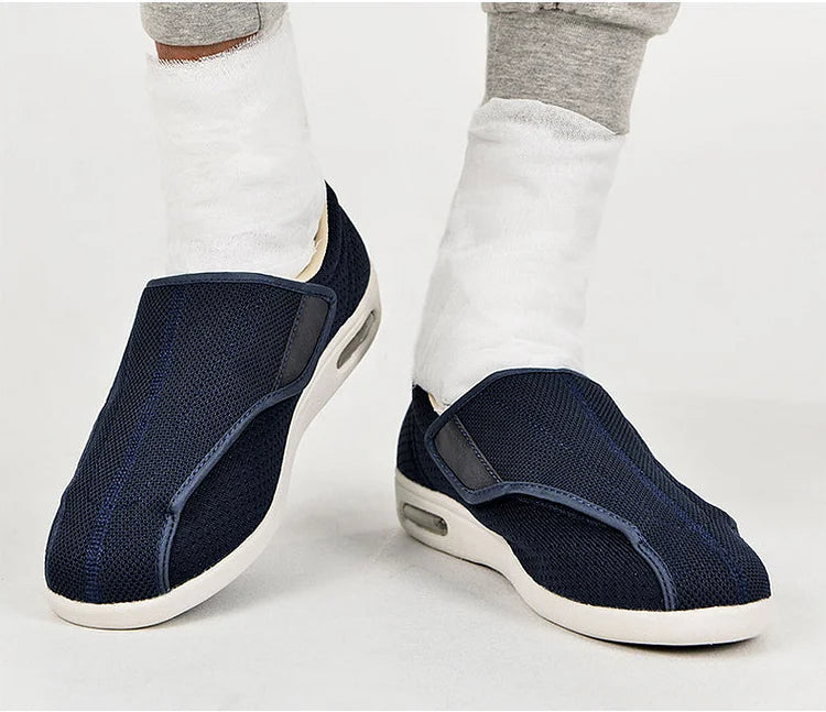Comfortable Wide Walking Shoes for Men and Women