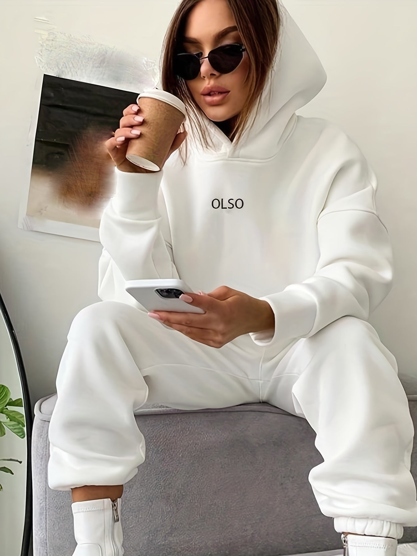 Soft Women's Hooded Sweat Suit with Stretchy Waist - OutfitLondon