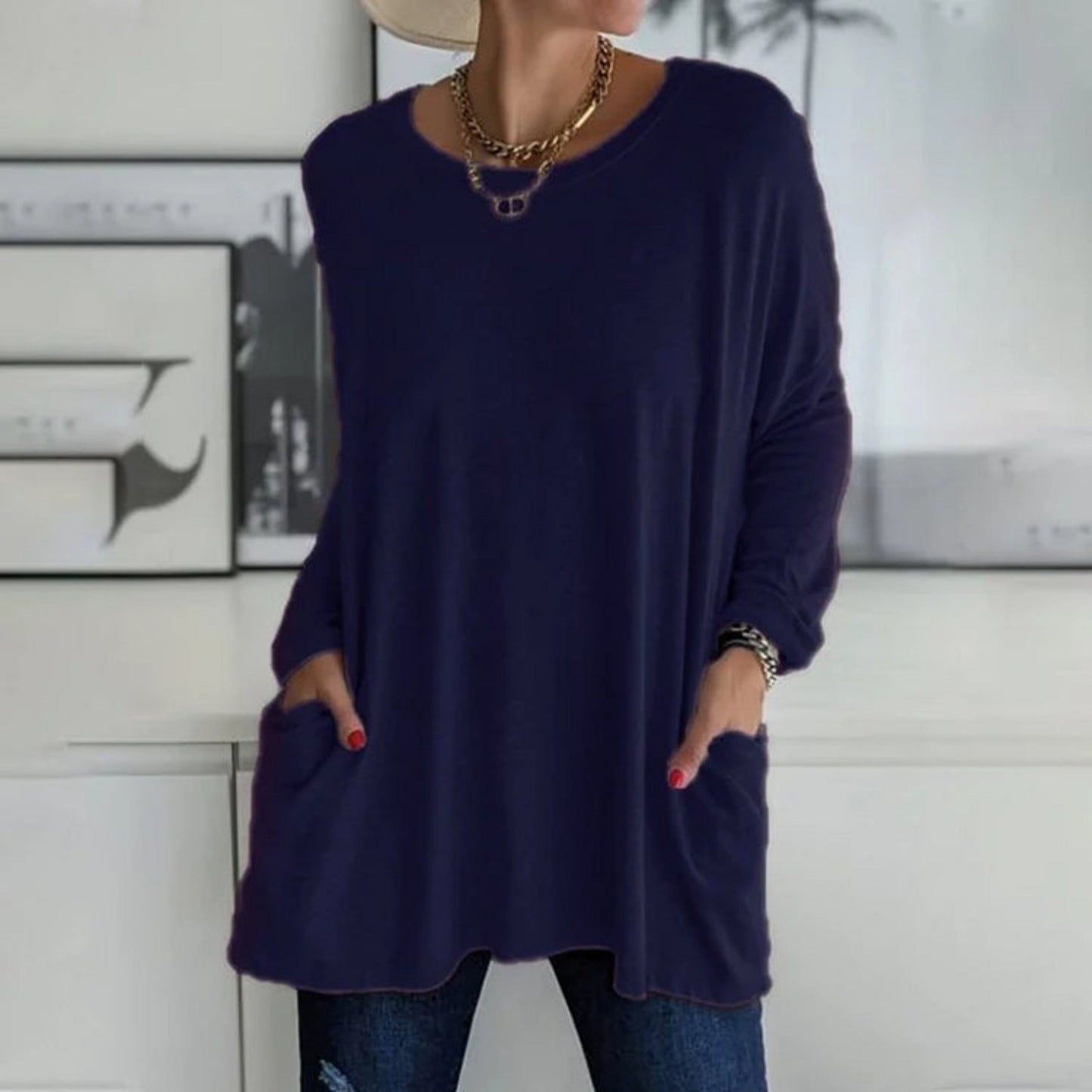 Cozy Oversized Sweater for Women with Handy Pockets