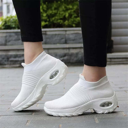 Super Soft Women's Thick-Soled Lightweight Walking Shoes