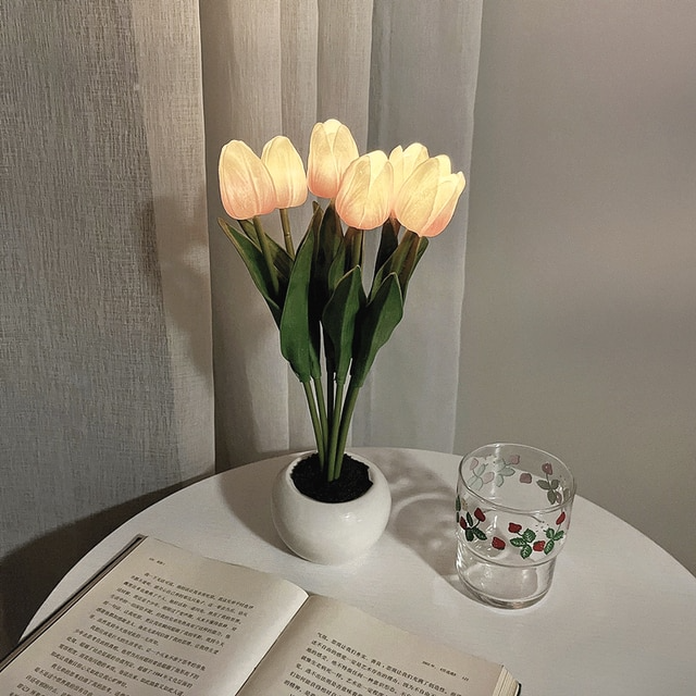 TulipGlow LED Tulip lamp