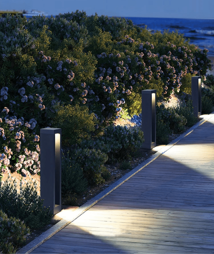 Outdoor Waterproof Solar Lawn Light