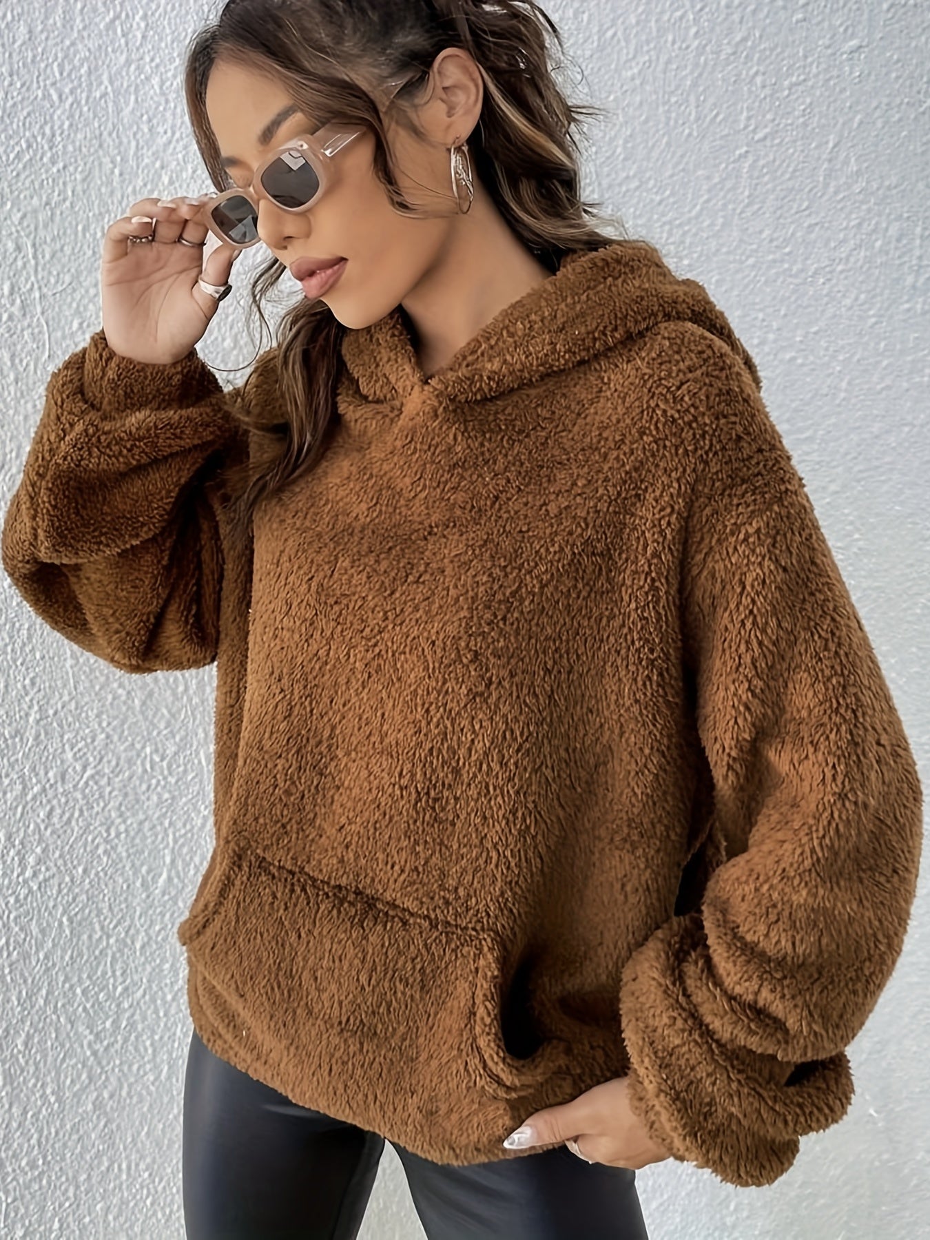 Soft Women's Hoodie Sweatshirt with Pockets - OutfitLondon