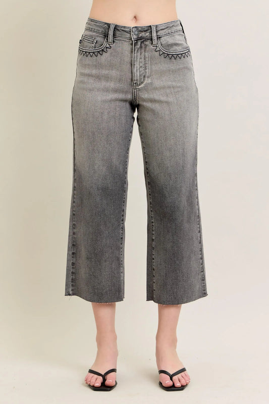 Soft Women's Casual Capri Trousers - OutfitLondon