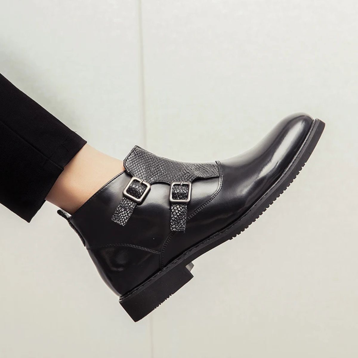 Classic Leather Chelsea Boots for Men - Premium Winter Shoes