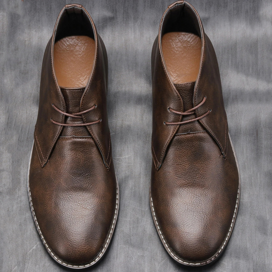 Durable Men's Low Cut Hiking Boots - OutfitLondon