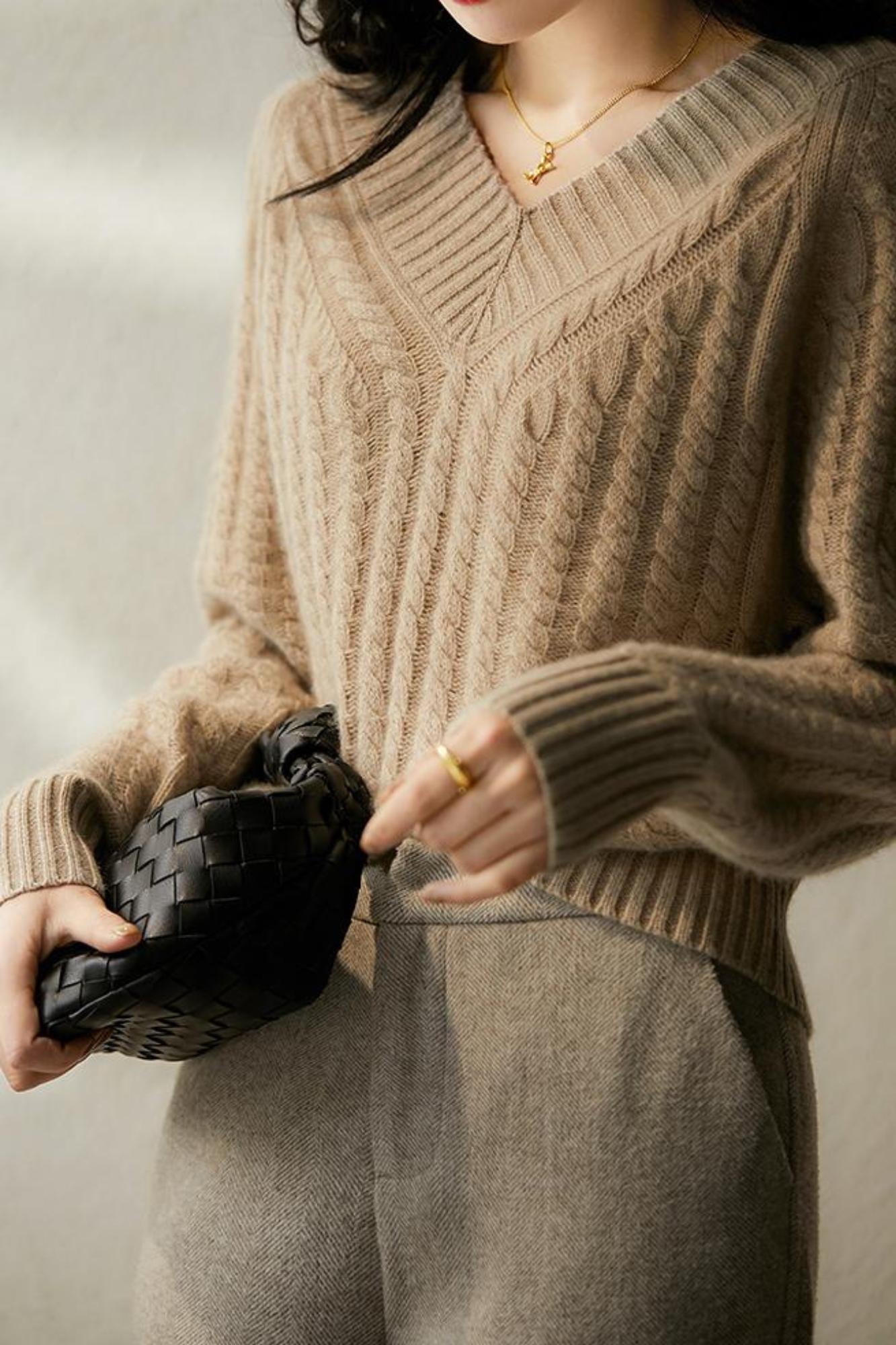 Comfy V Neck Women's Knitted Jumper