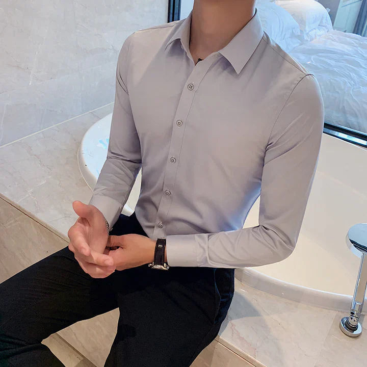 Classic Fit Men's Kent Collar Dress Shirt