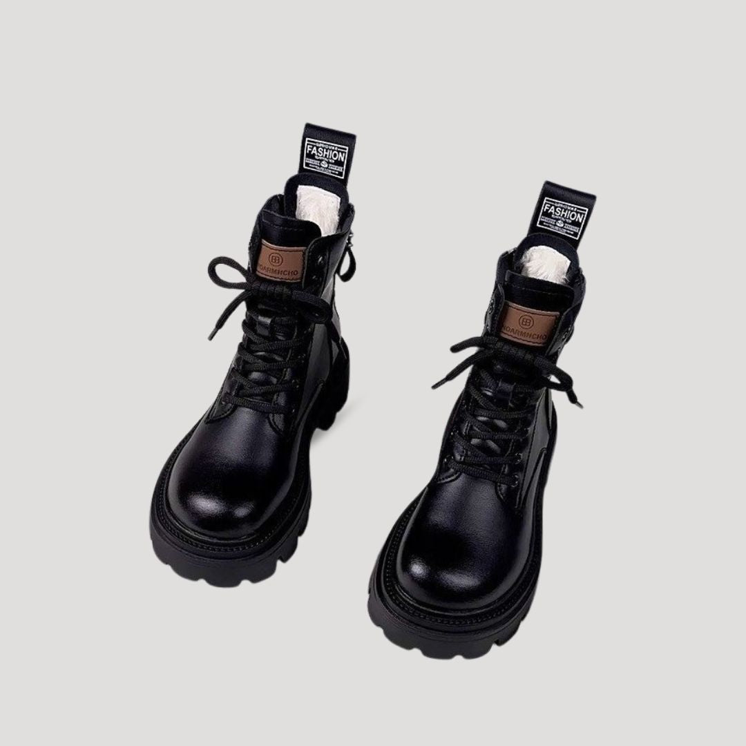 Insulated Water Resistant Women's Ankle Boots - OutfitLondon