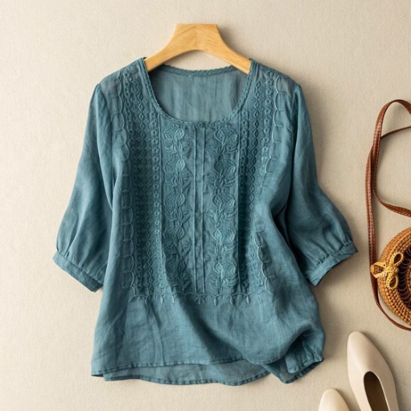 Casual Loose Fit Embroidered Blouse with Puff Sleeves - OutfitLondon