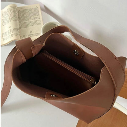 Stylish Ladies Crossbody Handbag