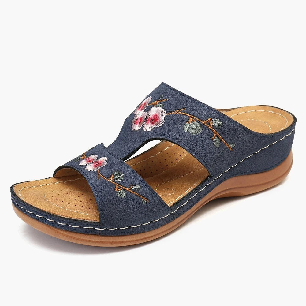 Beach Embroidery Flat Soft Non-Slip Women's Sandals 2023