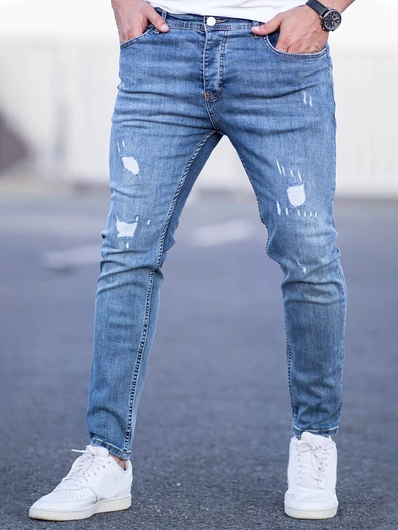 Ripped Men's Fashion Jeans