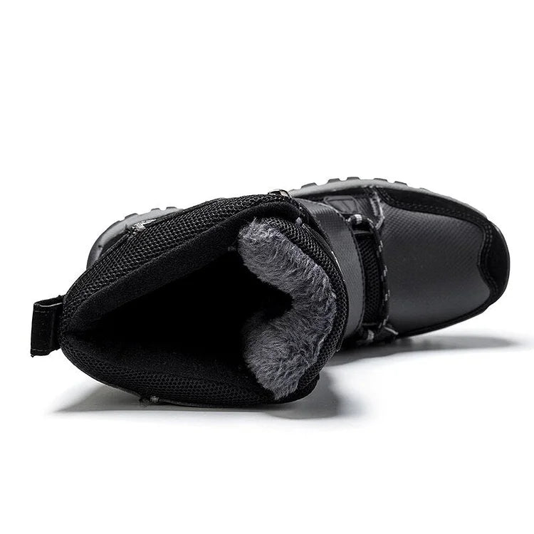 Insulated Snow Boots – Warm, Waterproof & Comfortable