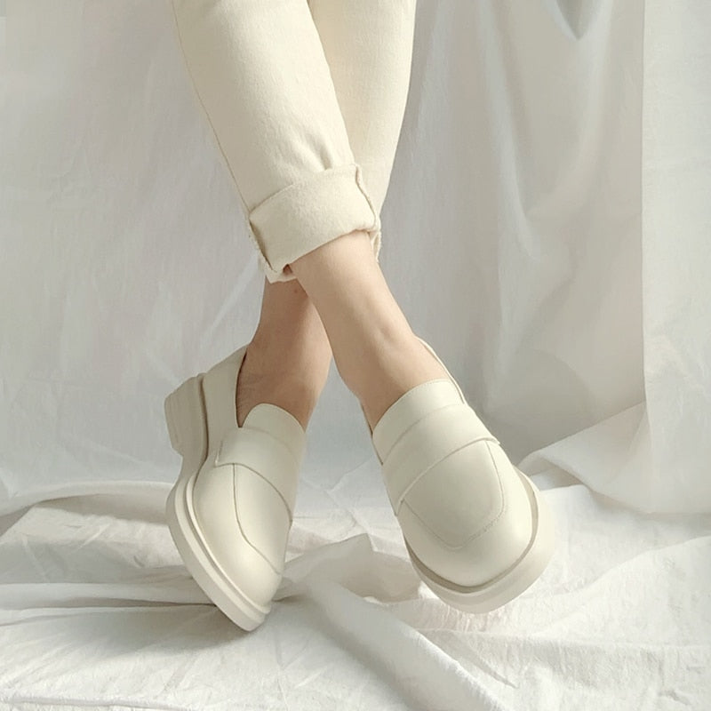 Women's Classic Leather Loafers