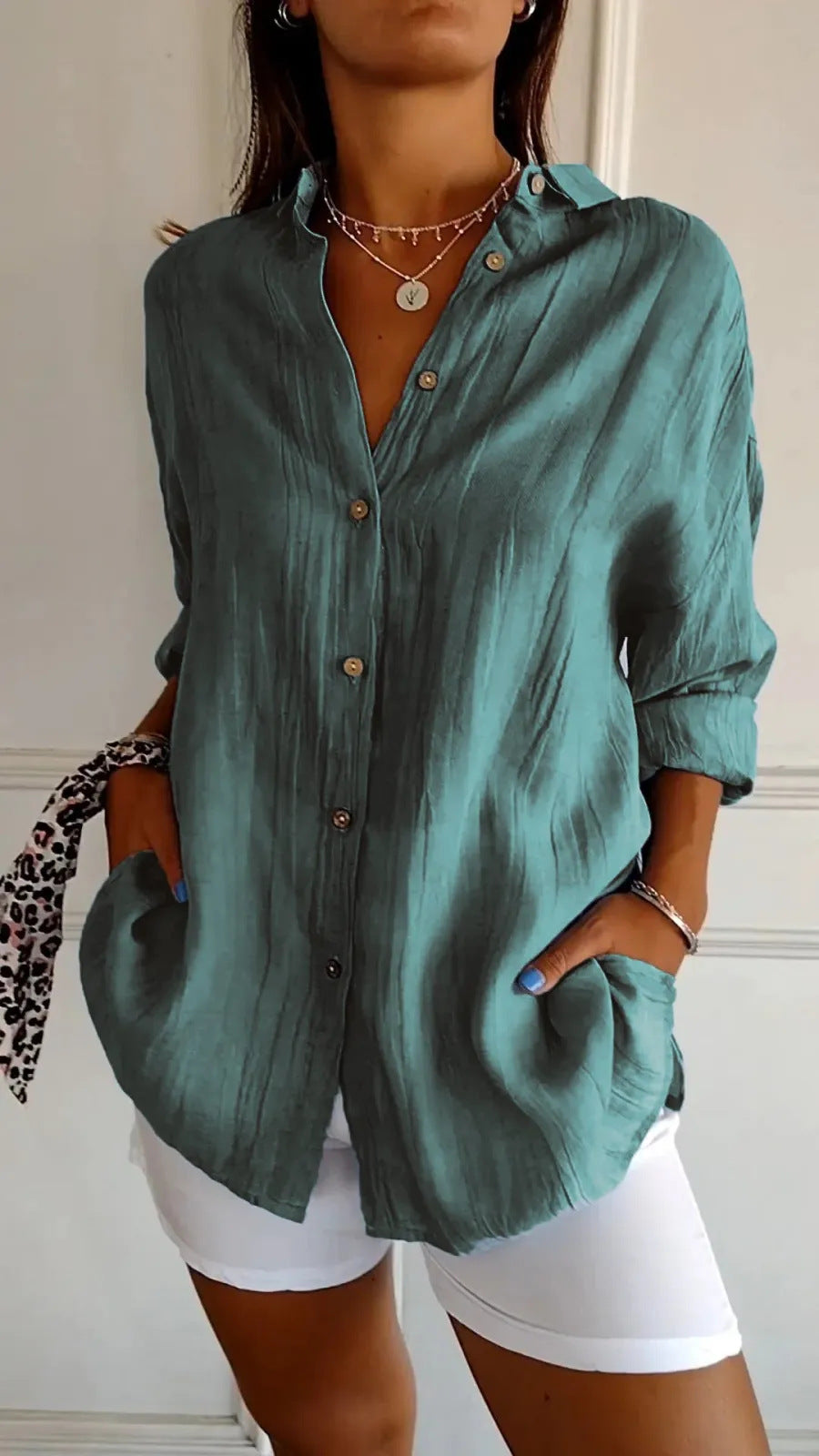 Women's Classic Pleated Cotton Long Sleeve Shirt