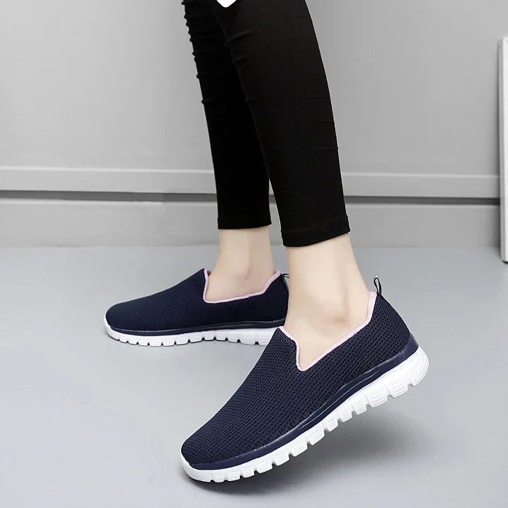 Comfortable Women's Lightweight Slip On Shoes