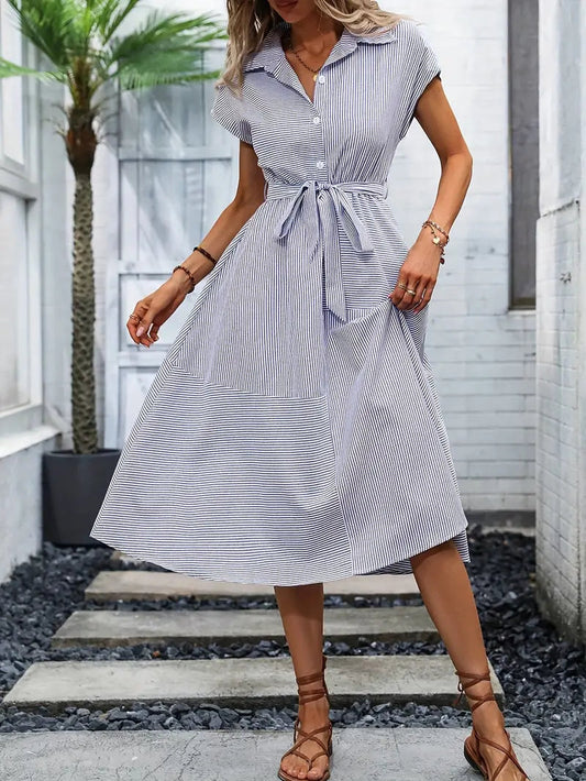 Comfortable Women's Summer Dress with Buttons - OutfitLondon