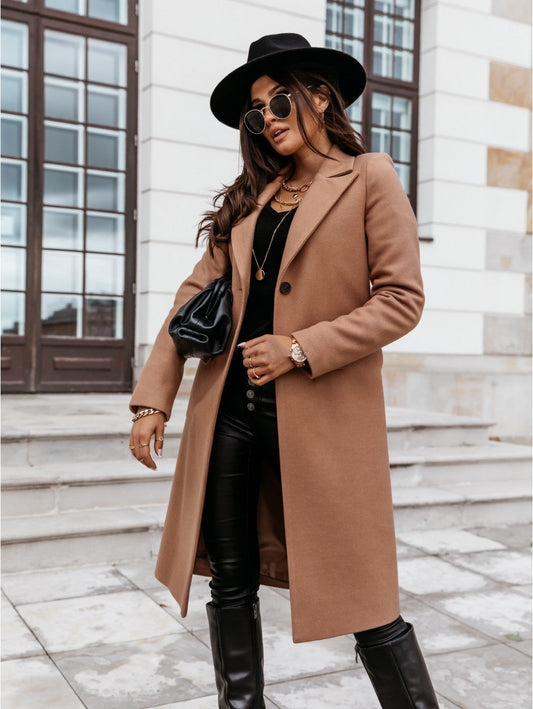 Timeless Ladies Raincoat with Button Down Front - OutfitLondon