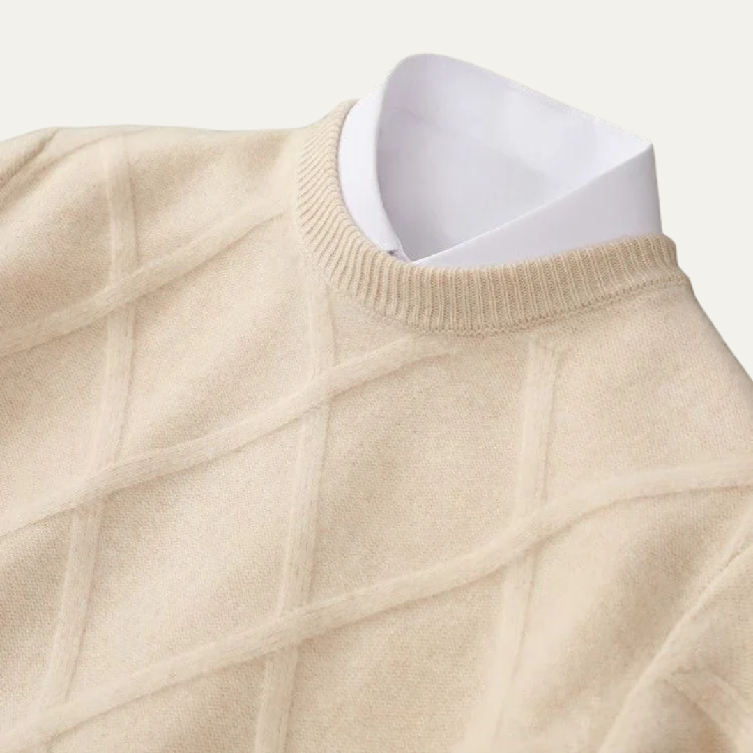 Classic Patterned Crew Neck Knit Sweater