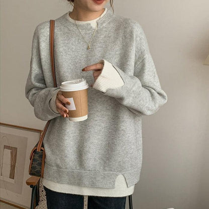 Comfortable Light Grey Women's Cashmere Sweater - OutfitLondon