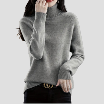 Ladies' Simple Round Neck Pullover