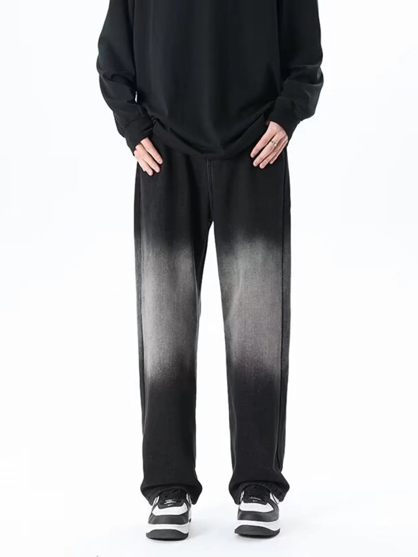 Comfortable Classic Straight Men's Jeans - OutfitLondon