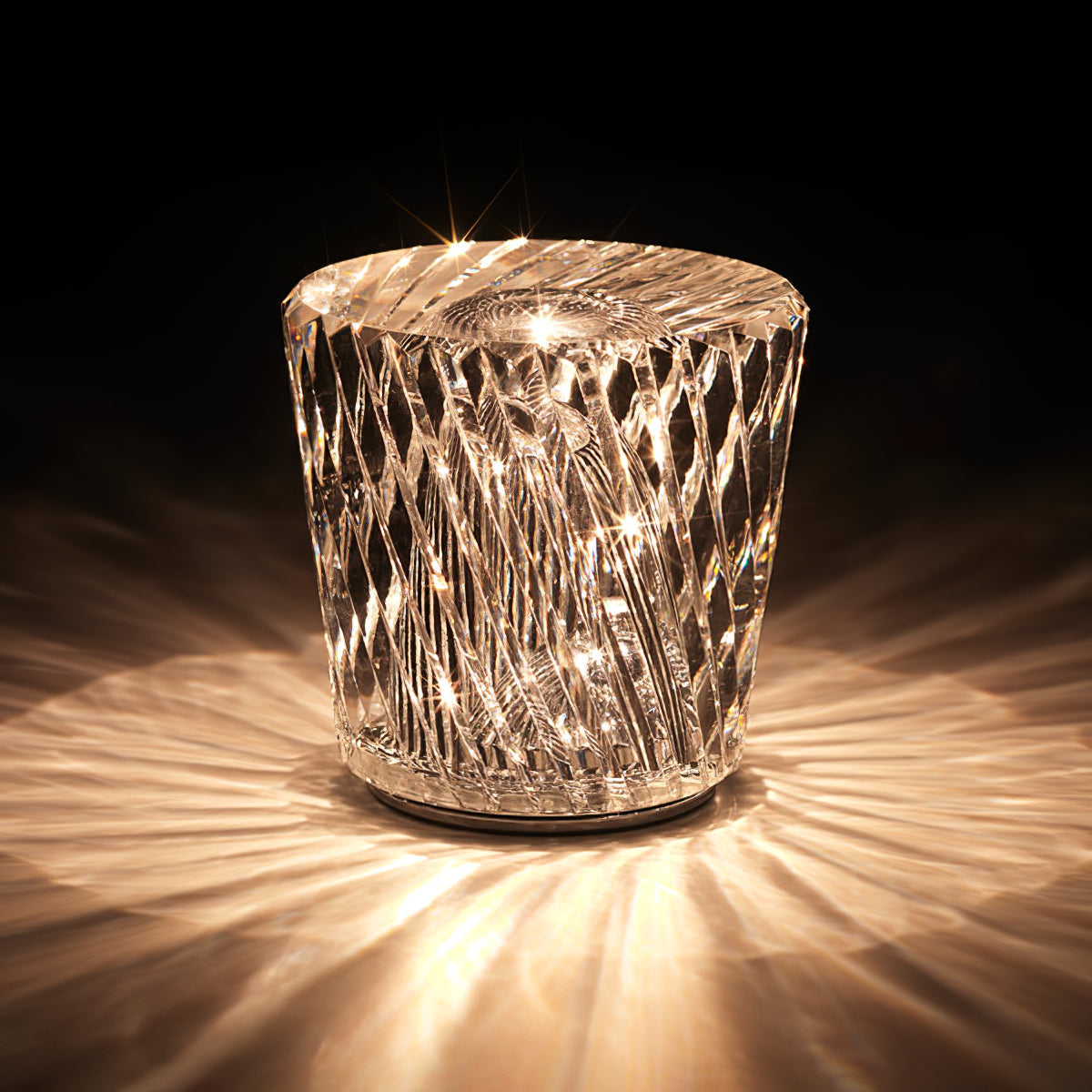 Xtal Becrux Table Lamp