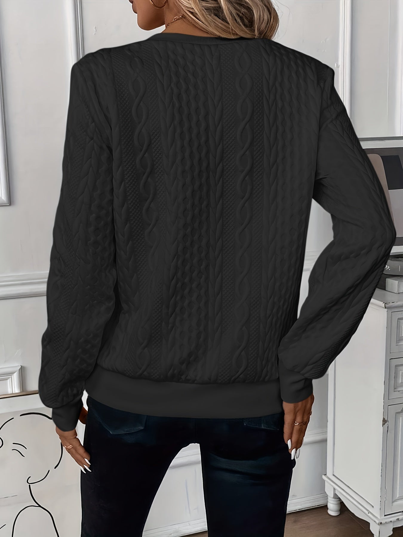 Elegant Ladies Knitted Sweater