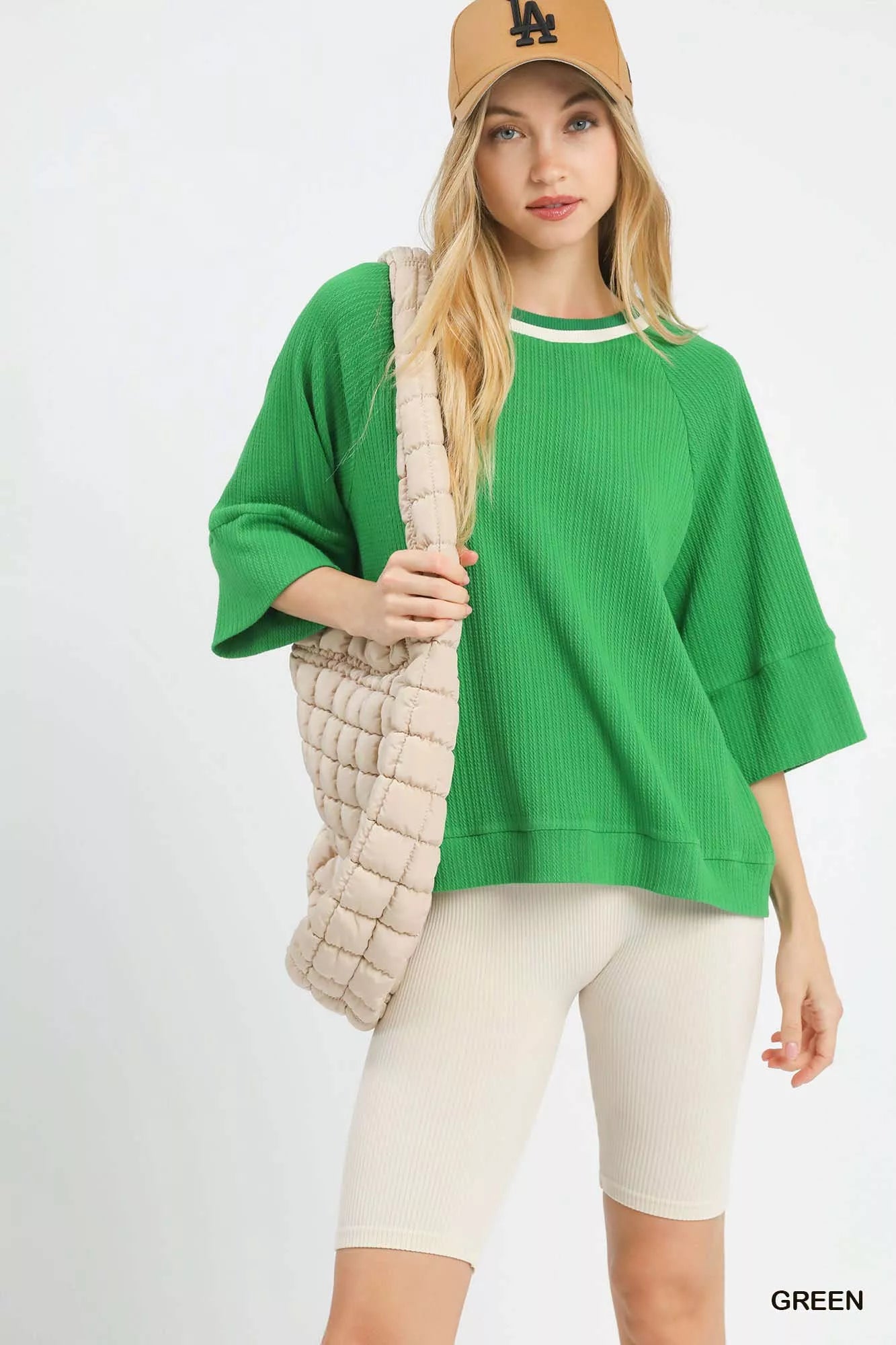 Trendy Cable Knit Sweater with Bright Trim - OutfitLondon