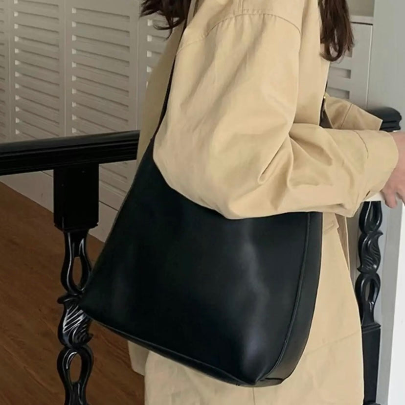 Stylish Ladies Crossbody Handbag