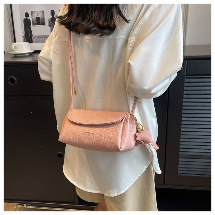 Vintage Chic Leather Shoulder Bag