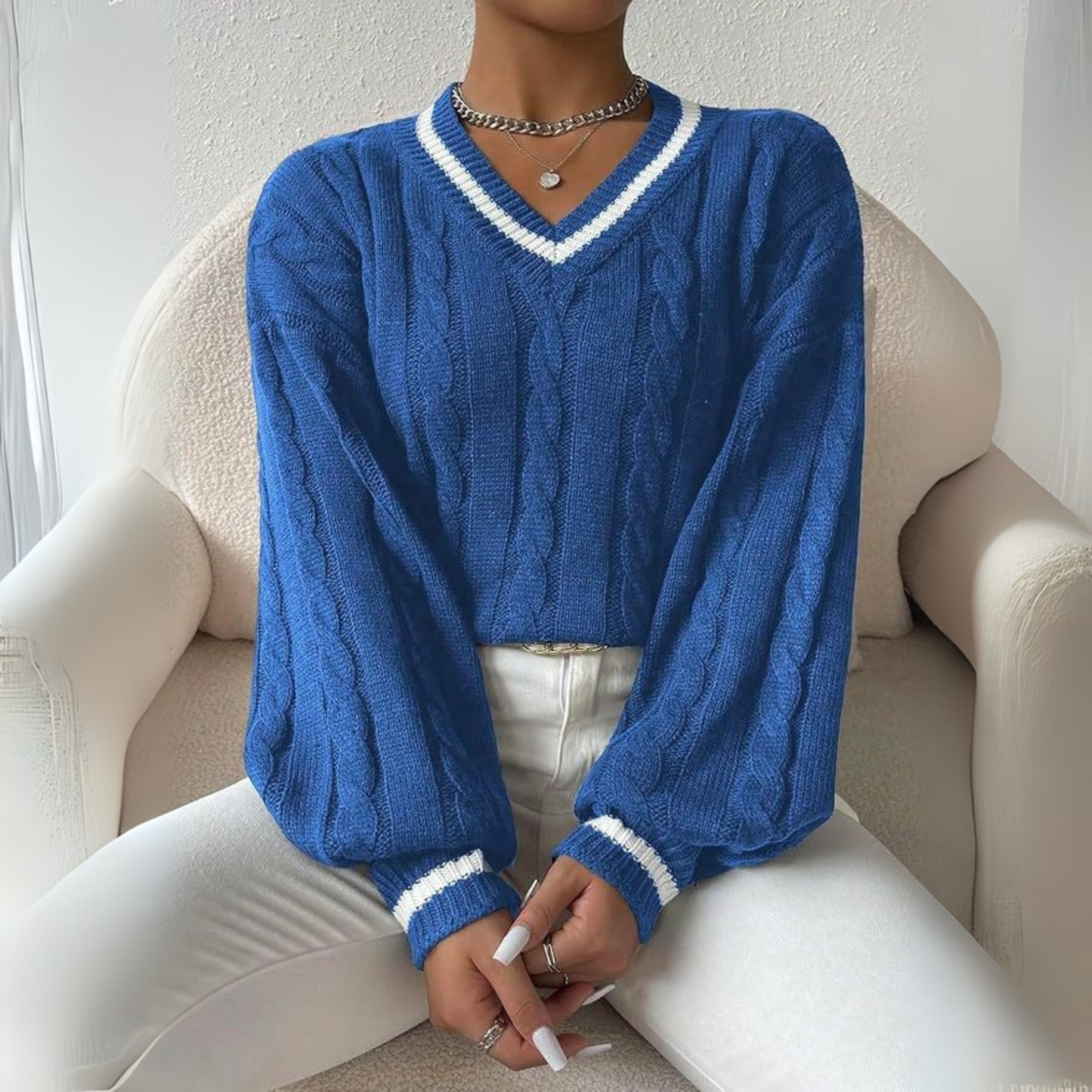 Stylish Women's V-Neck Long Sleeve Sweater