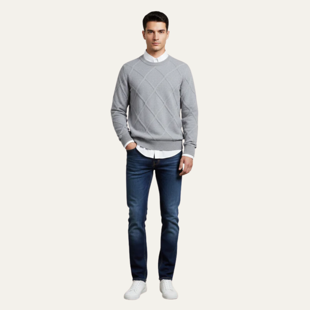 Classic Crew Neck Diamond Pattern Sweater