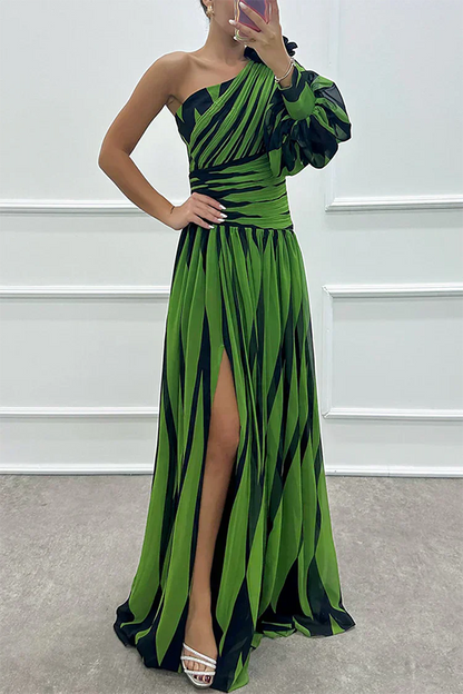 Chic Asymmetrical One Shoulder Stripe Dress