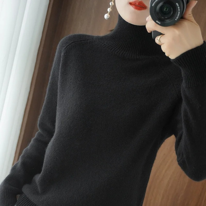 Soft Warm Crew Neck Winter Sweater for Women