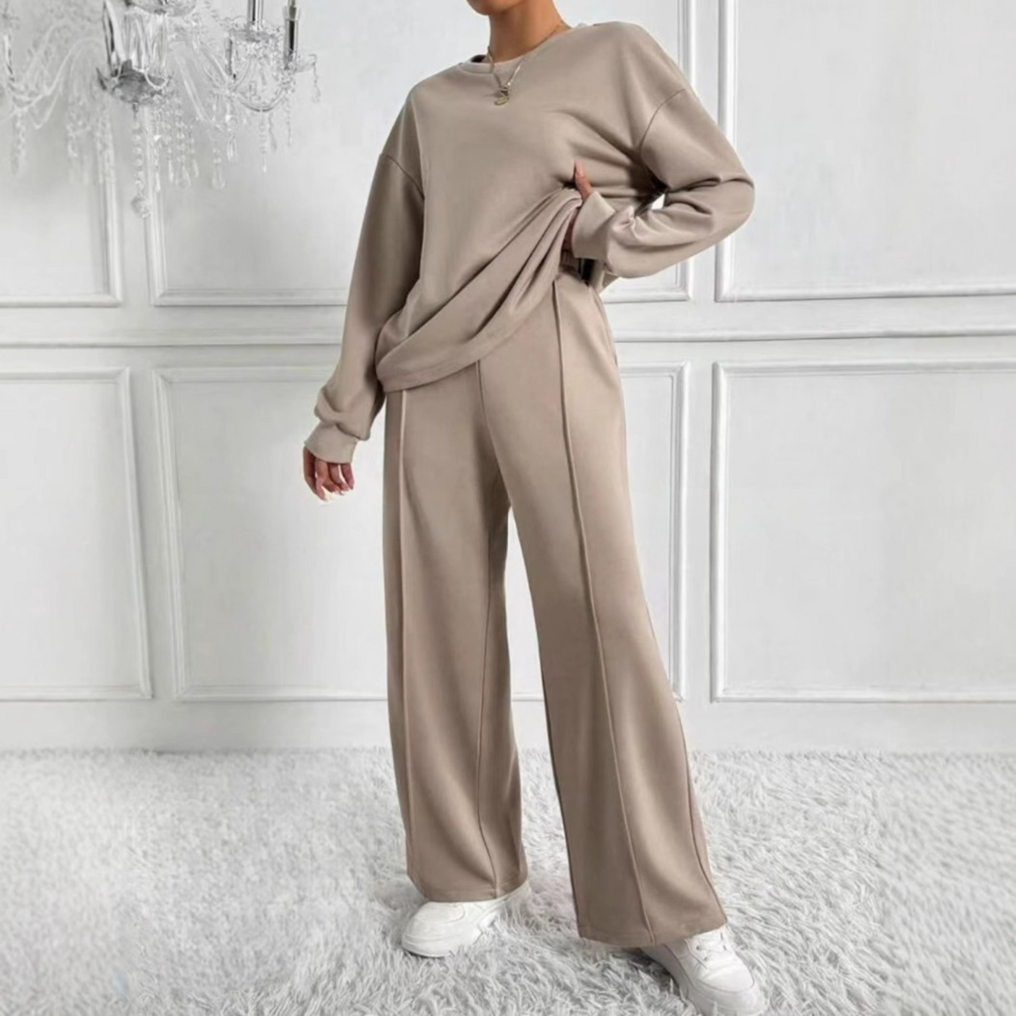Relaxed Fit Sweat Suit Set for Men and Women - OutfitLondon