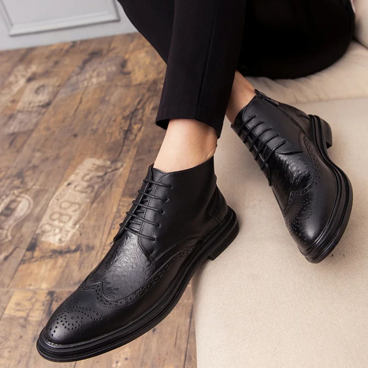 Stylish Men's Chelsea Boots - Premium Winter Dress Shoes