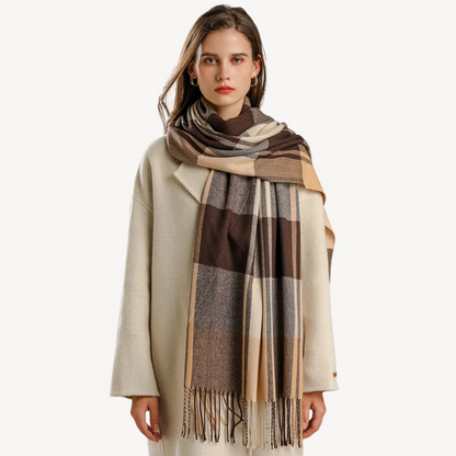 Classic Checkered Wool Scarf for Ladies - OutfitLondon