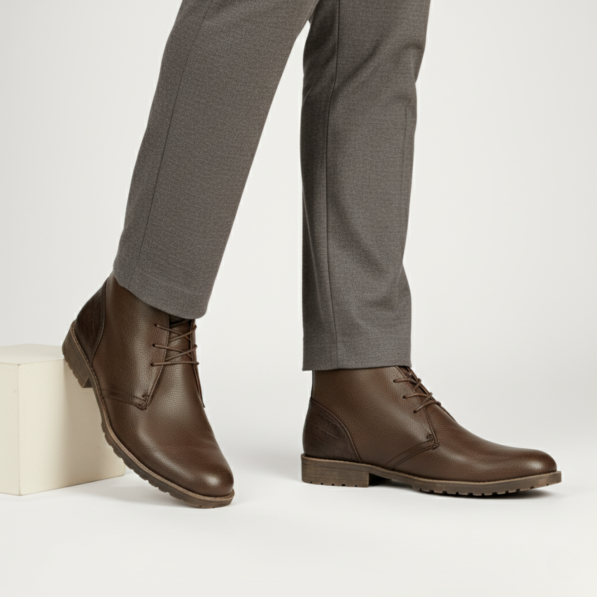 Vintage Men's Brown Leather Ankle Boots
