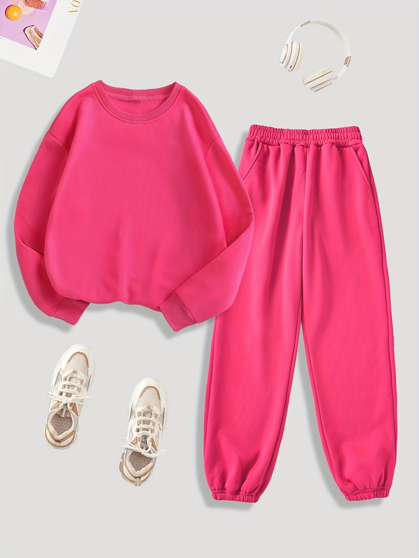 Comfortable Ladies Athletic Tracksuit Casual Sportswear